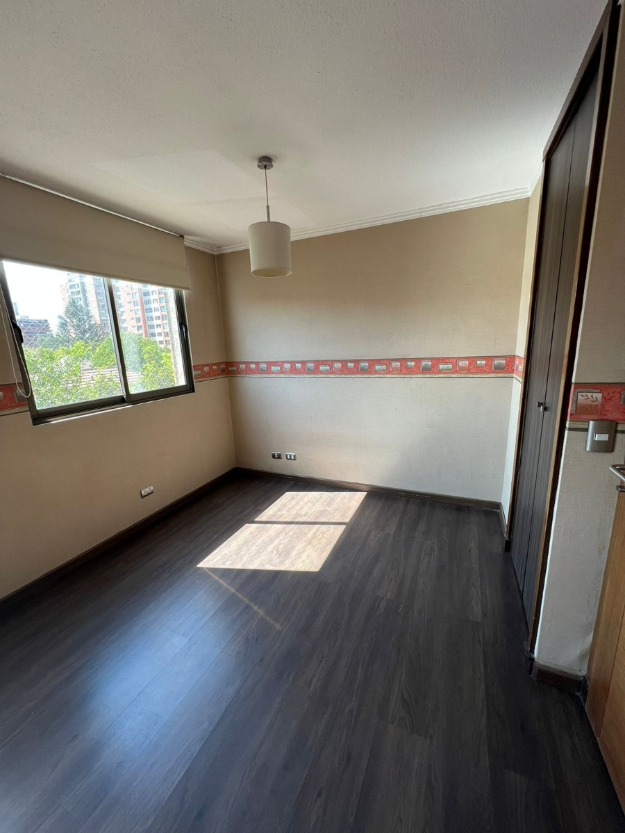 Arriendo Departamento N 2D en suite 2B 1E 1B Vaticano - Las Condes