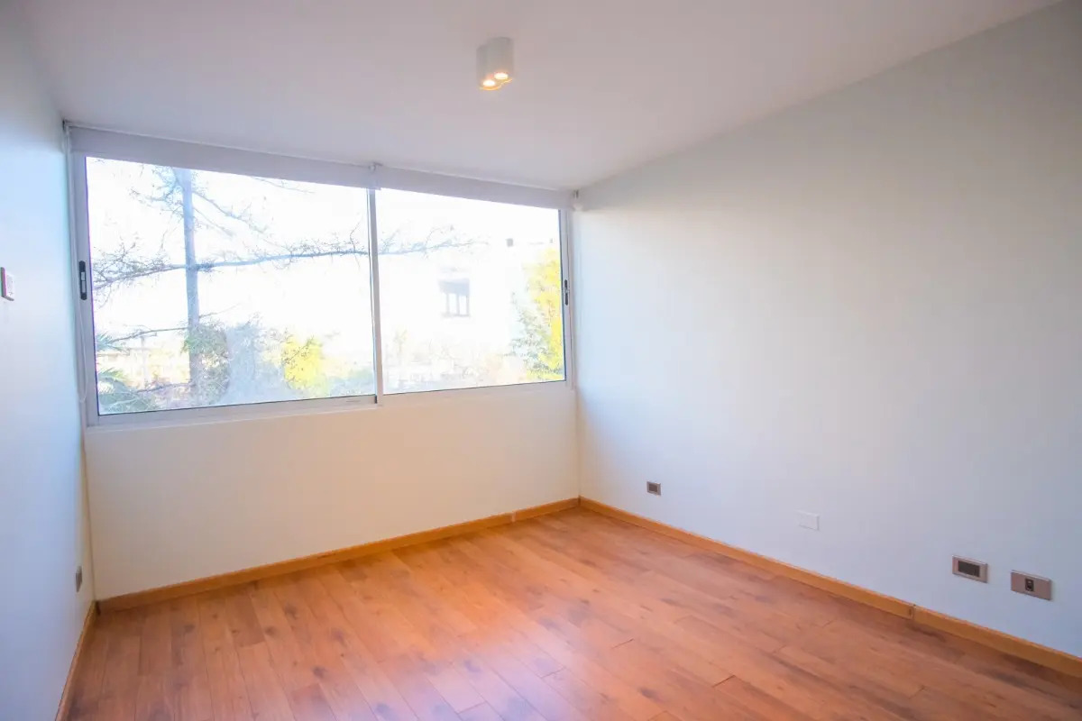 Venta Departamento SO 3D en suite 2B 1B Metro Hernando de Magallanes - Las Condes