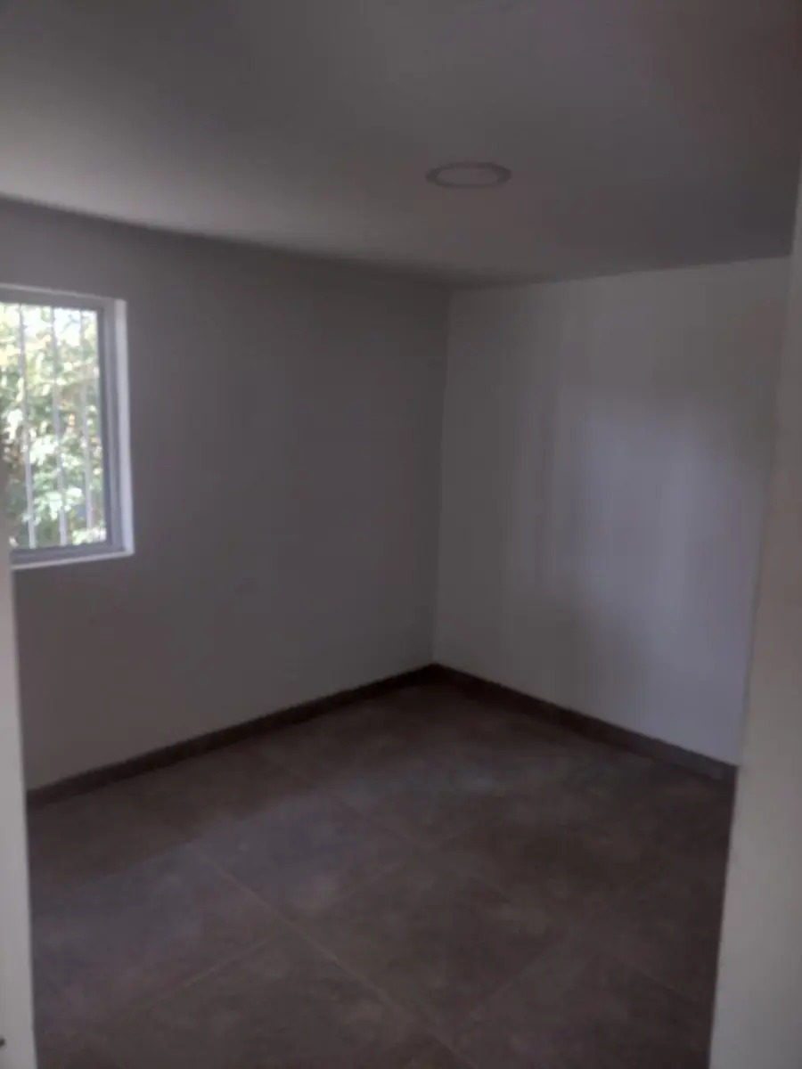 Venta Casa NP 3D en suite 1B 4E Villa Los Jard&iacute;nes - Villa Los Presidentes - &Ntilde;u&ntilde;oa