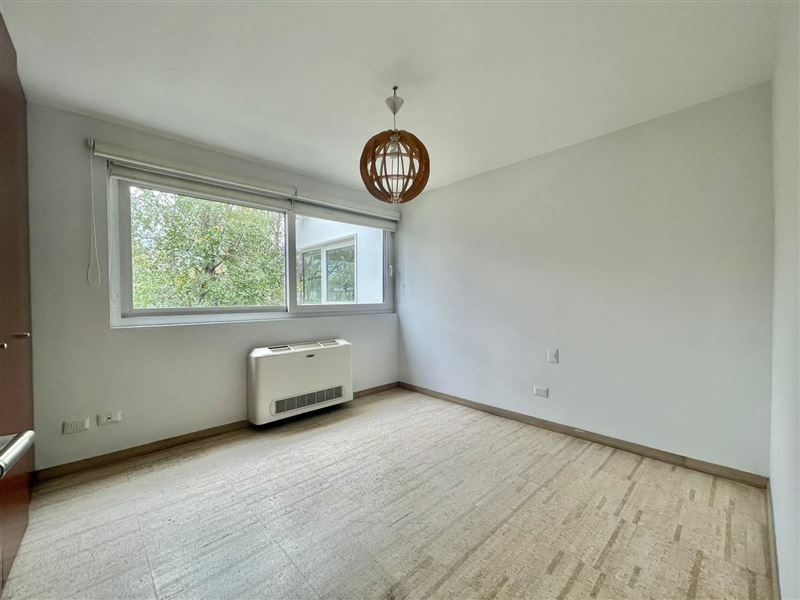 Arriendo Casa NorOriente-Poniente 6D 4B 2E 1B Borde R&iacute;o - Casa Piedra - Vitacura