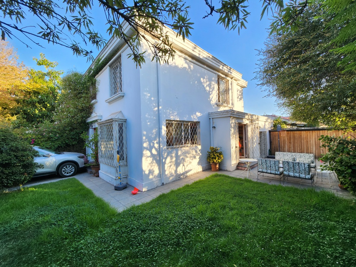 Venta Casa NO 4D en suite Walk-in cl&oacute;set 4B 2E 3B Pedro de Valdivia Norte - Providencia