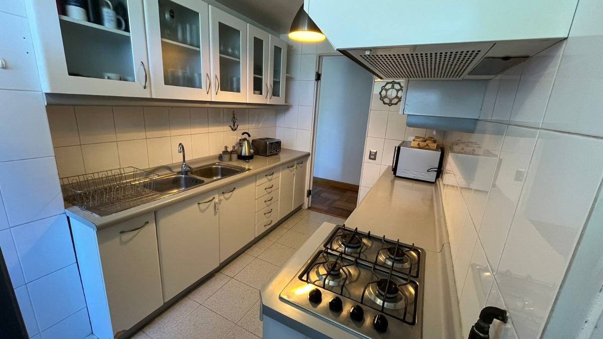 Arriendo Departamento 2D Los Dominicos - Las Condes
