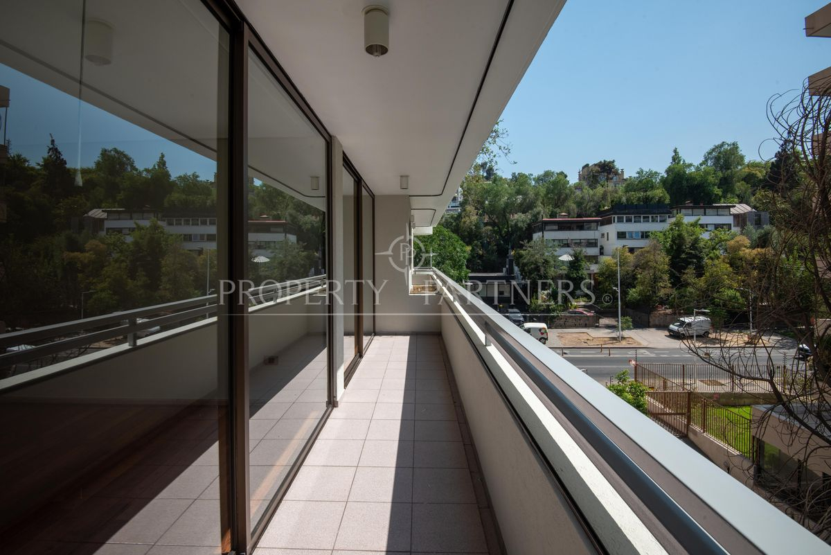 Venta Departamento NO 3D Walk-in cl&oacute;set 3B 2E 1B Barrio El Golf - Las Condes