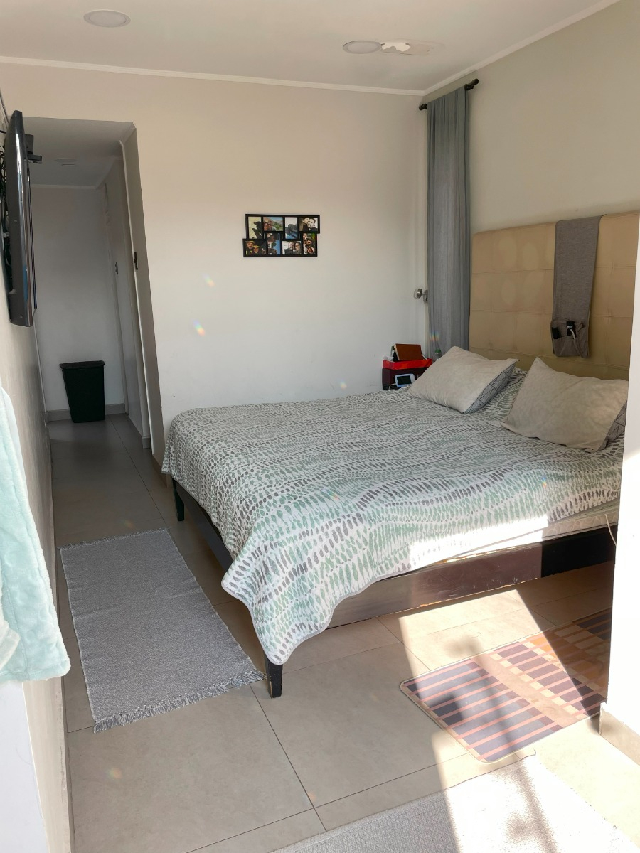 Arriendo Casa P 4D en suite Walk-in cl&oacute;set 3B 2E 1B Rotonda Atenas - Las Condes