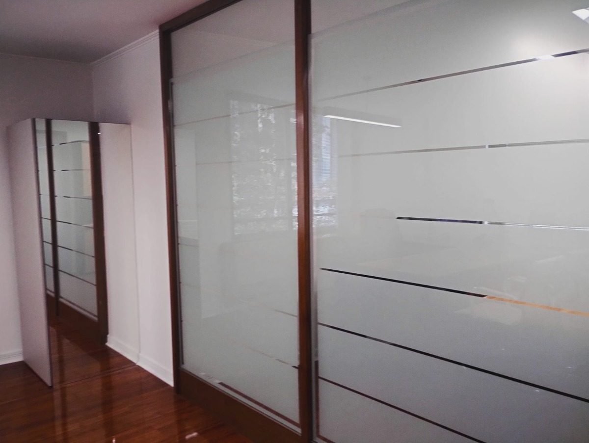 Arriendo Oficina SP 1B 1E 1B Barrio El Golf - Las Condes