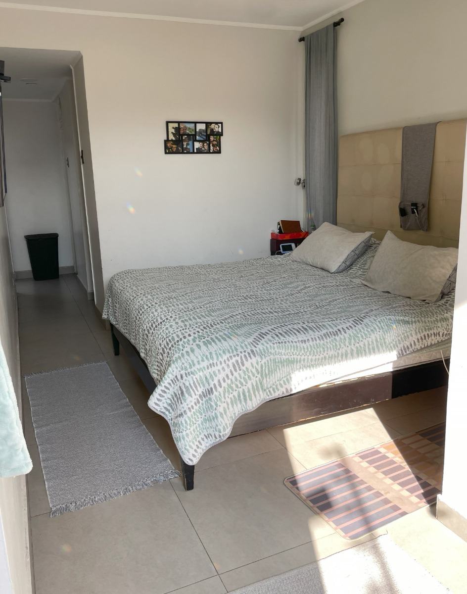 Arriendo Casa SP 4D en suite Walk-in cl&oacute;set 3B 2E 1B Rotonda Atenas - Las Condes