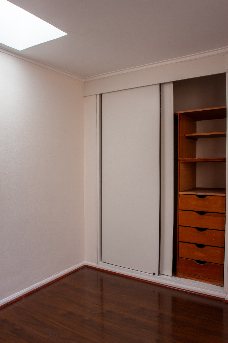 Venta Casa NO 4D 2B 1E Metro Pr&iacute;ncipe de Gales - Country Club - La Reina