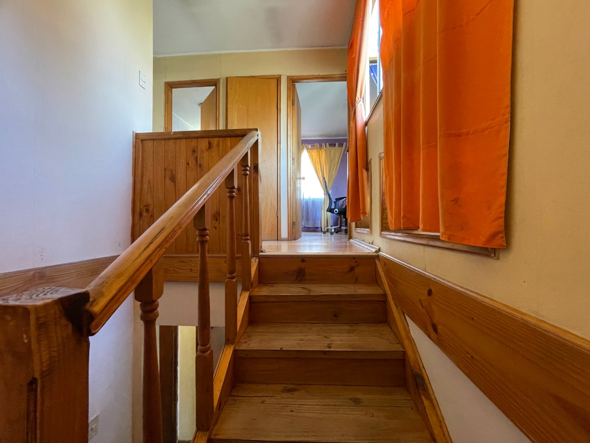 Venta Casa P 6D 3B 2E Francisco de Villagra - La Reina