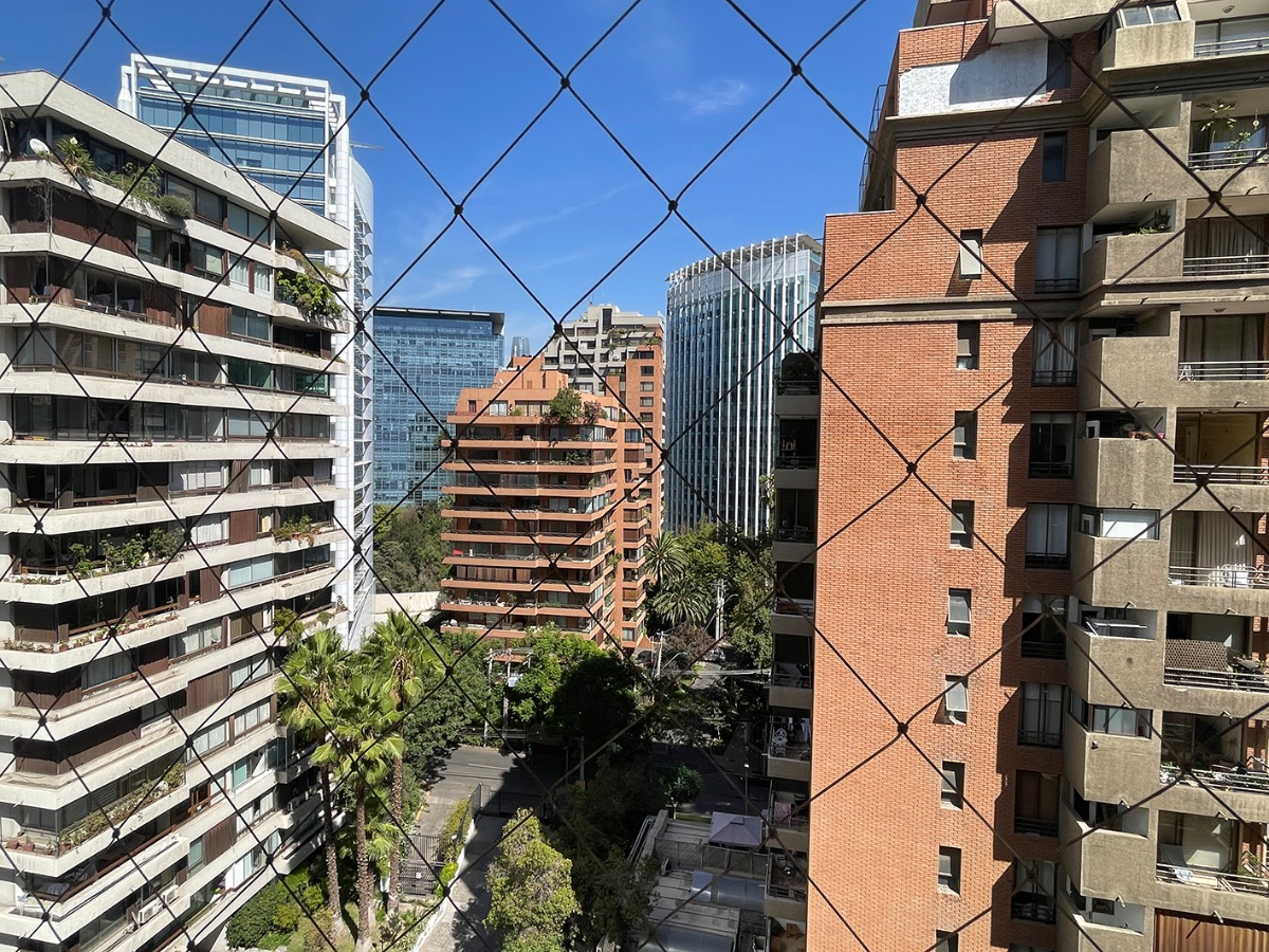Arriendo Departamento SP 3D en suite 3B 1E 1B Barrio El Golf - Las Condes