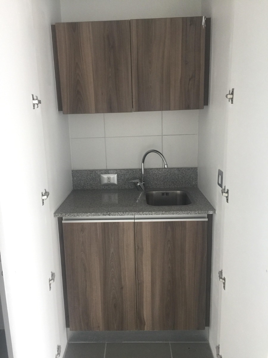 Arriendo Oficina O 2B Pedro de Valdivia - Providencia
