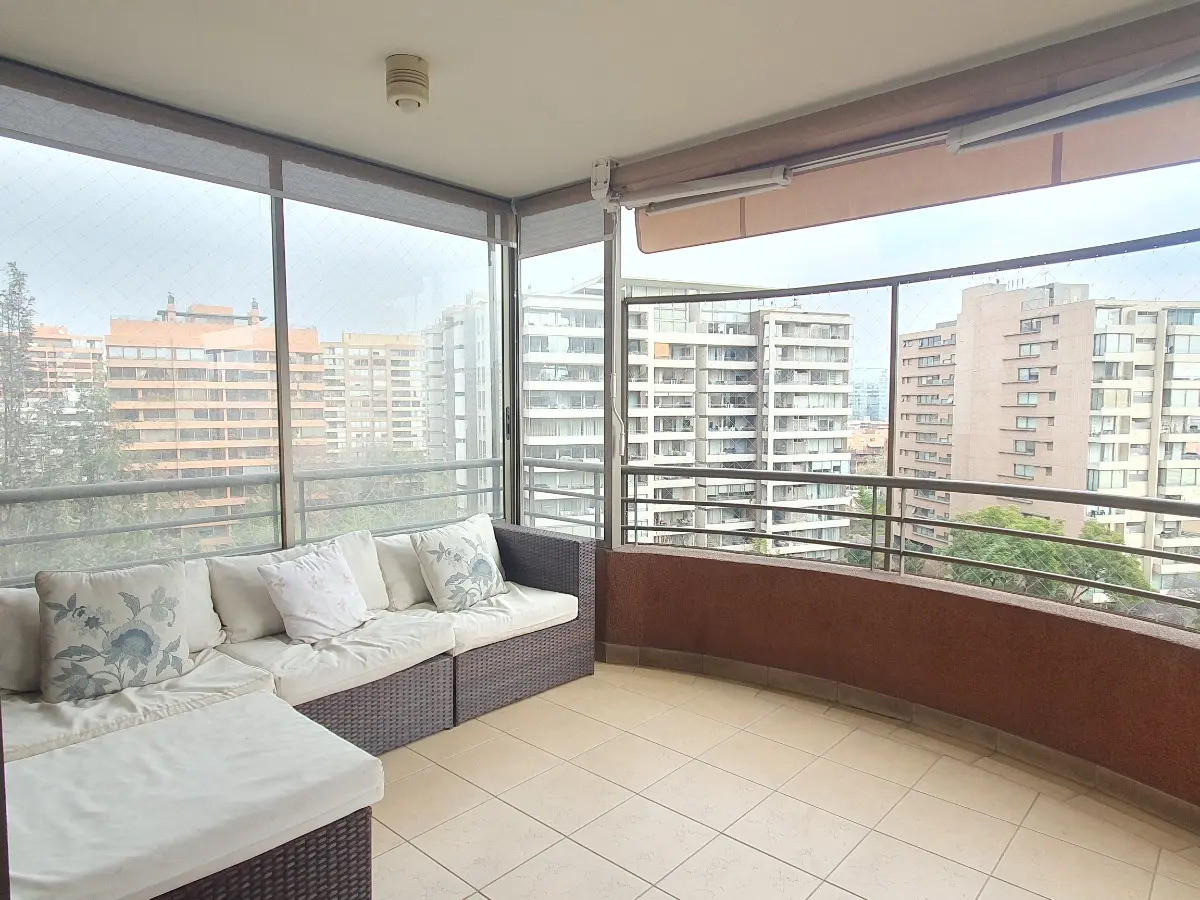 Venta Departamento 4D Metro Manquehue - Apumanque - Las Condes
