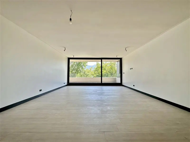 Arriendo Departamento Nor-Oriente 3D 4B 2E 1B Borde R&iacute;o - Casa Piedra - Vitacura