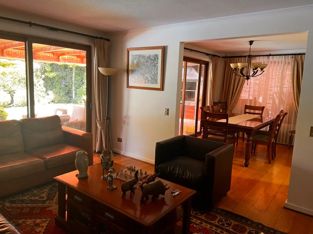 Venta Casa NP 4D 4B 2E La Dehesa - Lo Barnechea