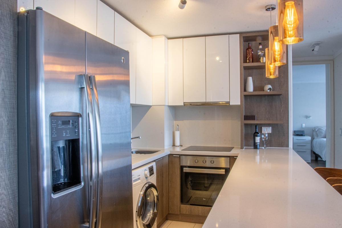 Arriendo Departamento 2D Parque Arauco - Las Condes