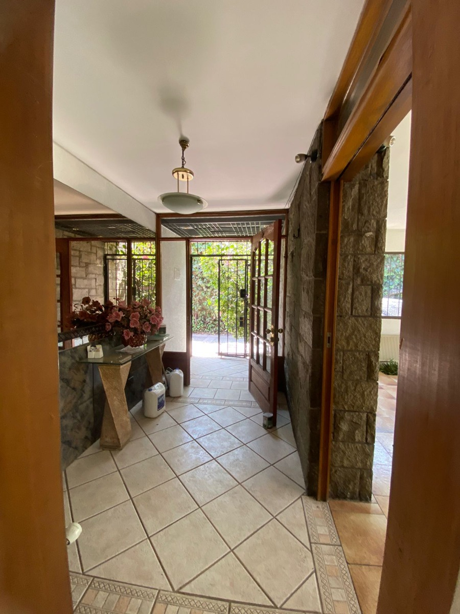Arriendo Casa NP 5D Walk-in cl&oacute;set 4B 5E 1B Parque Bot&aacute;nico - &Ntilde;u&ntilde;oa