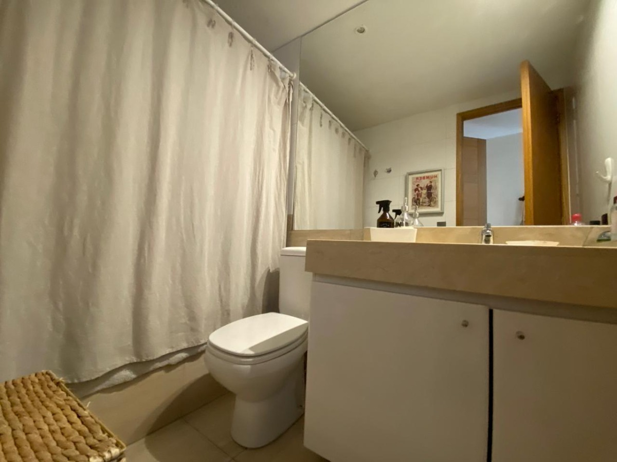 Arriendo Departamento S 4D en suite Walk-in cl&oacute;set 3B 2E 1B Parque Bicentenario - Vitacura