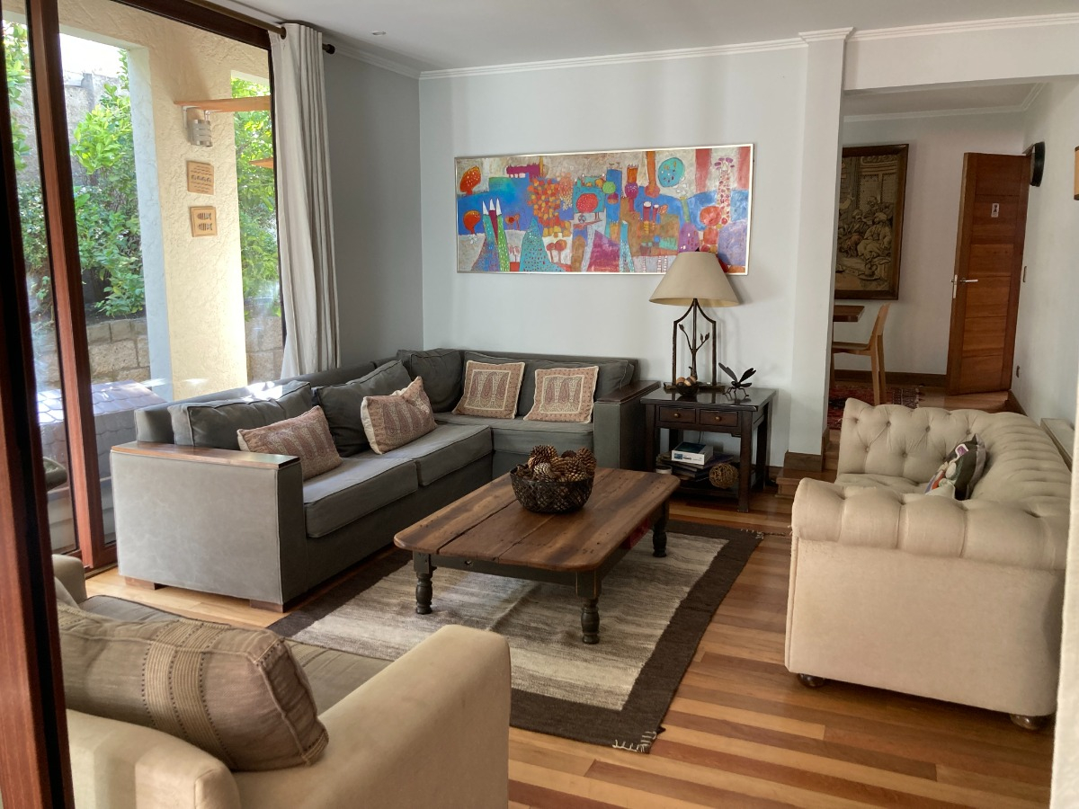 Venta Casa NO 5D en suite Walk-in cl&oacute;set 5B 2E La Reina Alta - La Reina