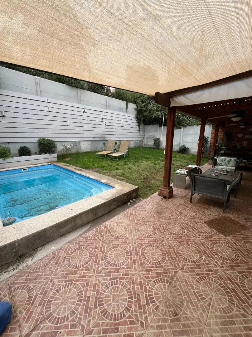 Arriendo Casa SP 5D en suite Walk-in cl&oacute;set 4B 4E La Dehesa - Lo Barnechea