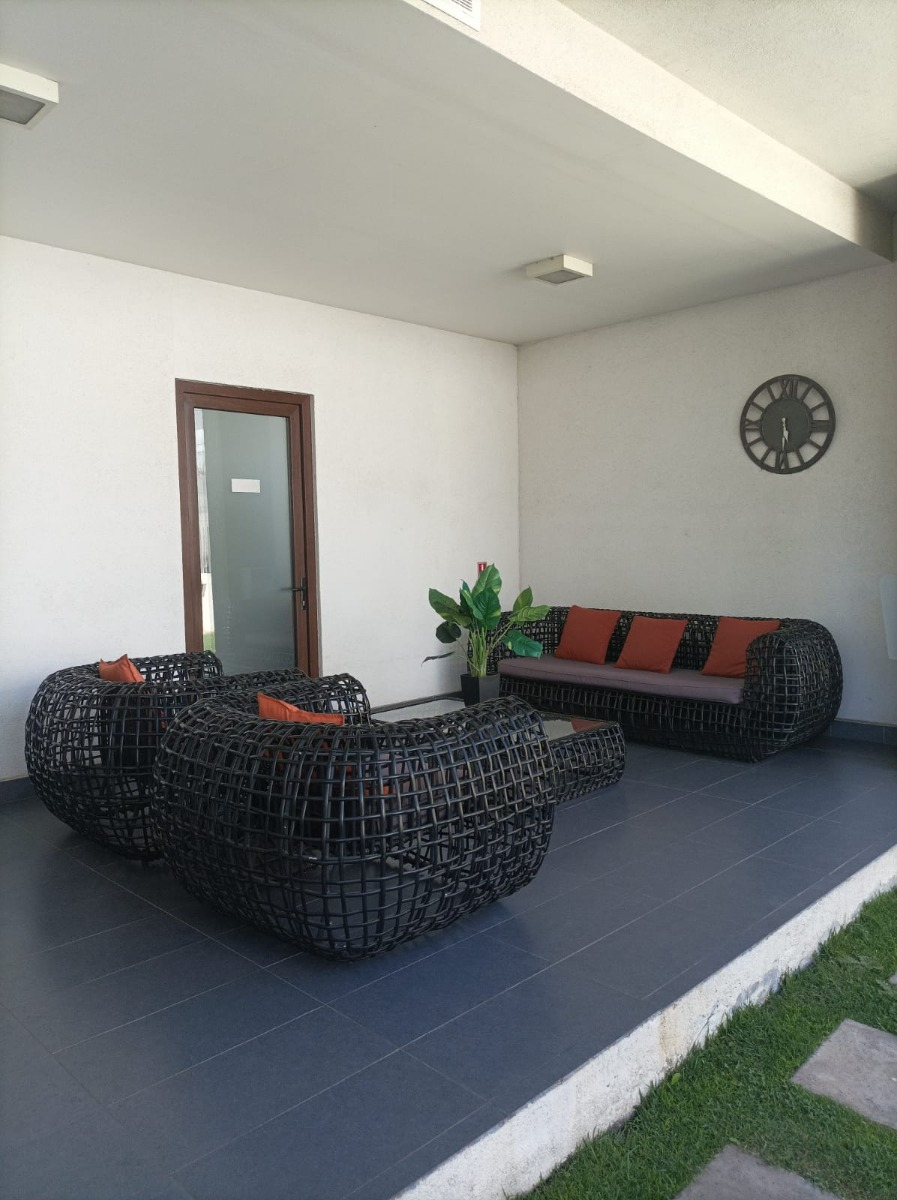 Arriendo Departamento SO 2D en suite Walk-in cl&oacute;set 2B 1E 1B Campus Oriente - Providencia