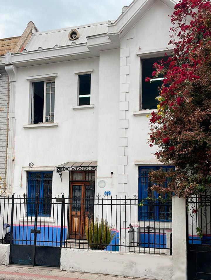 Arriendo Casa 8D 4B 1B Plaza Italia - Providencia