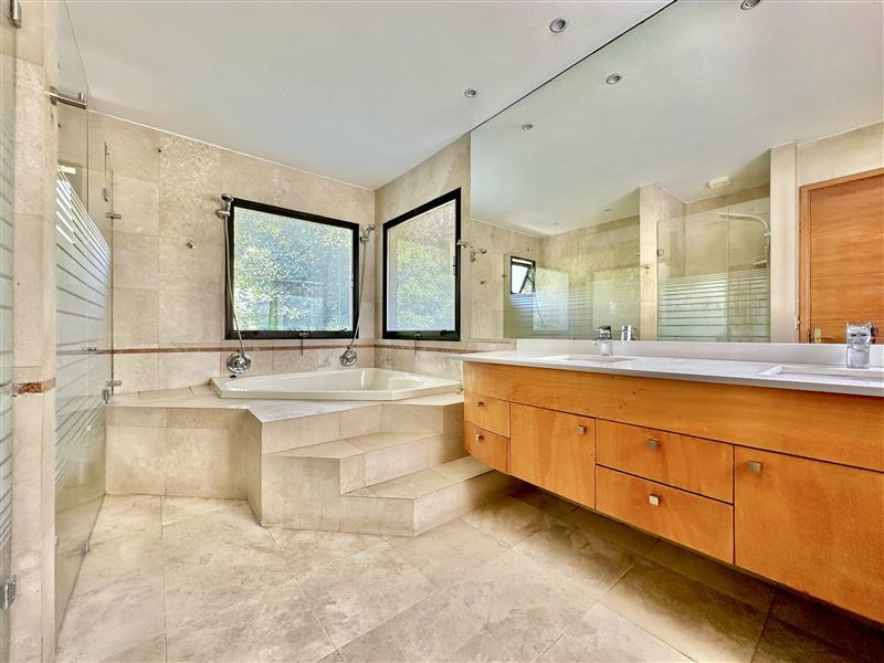 Arriendo Casa Todas 4D 6B 6E 2B El Huinganal - Lo Barnechea