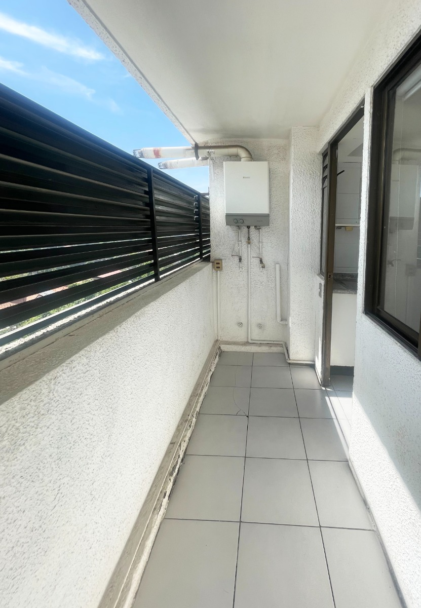 Arriendo Departamento 2D Metro Escuela Militar - Las Condes