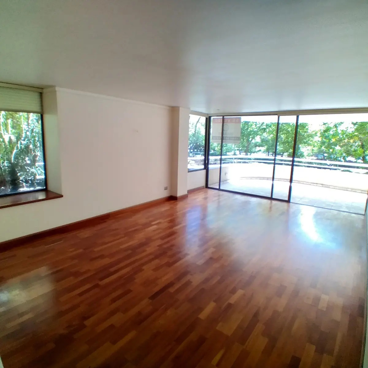 Venta Departamento NO 4D en suite Walk-in cl&oacute;set 5B 3E 1B Barrio El Golf - Las Condes
