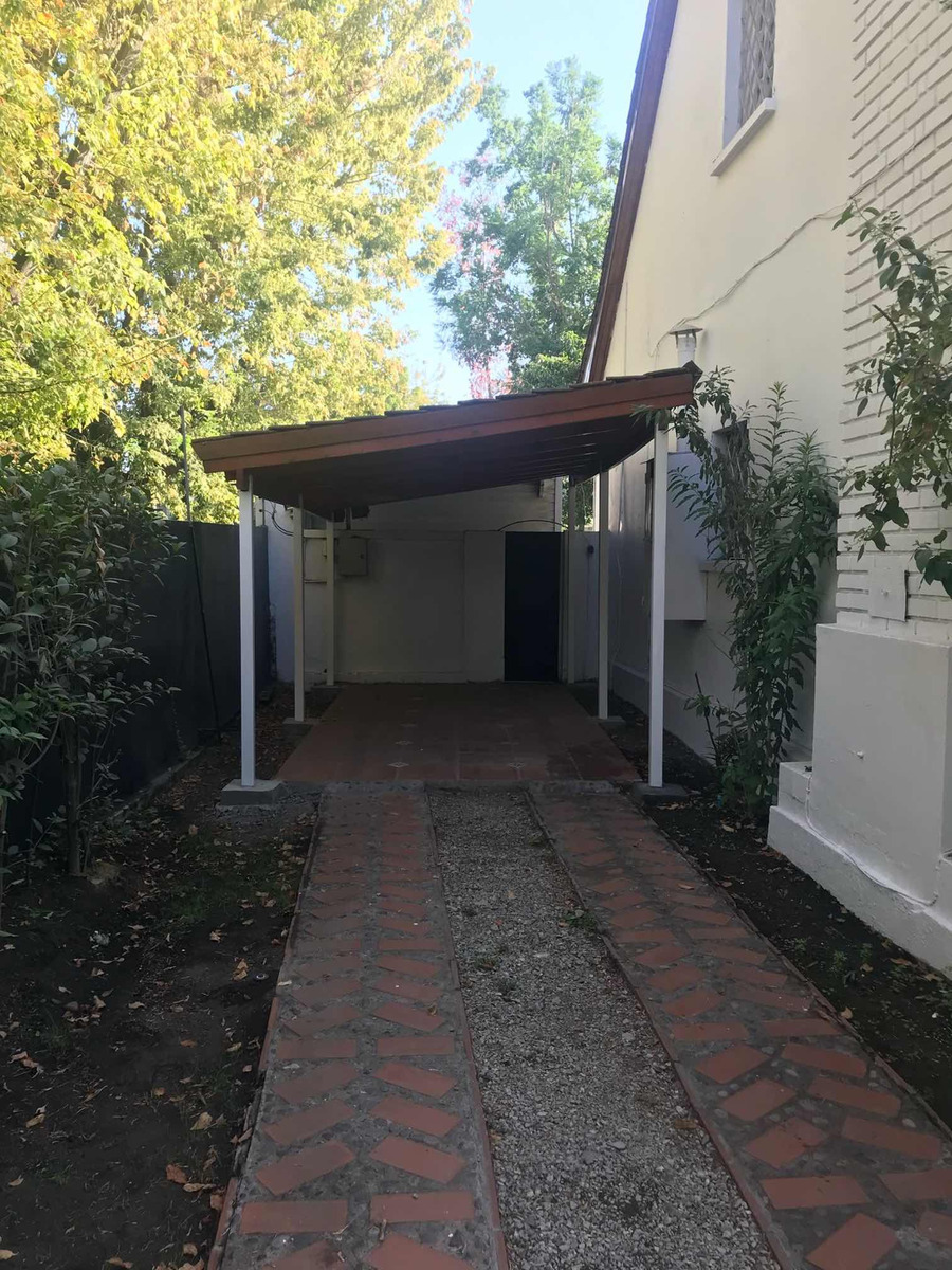 Arriendo Casa 6D 4B 3E 2B Metro Pr&iacute;ncipe de Gales - Country Club - La Reina