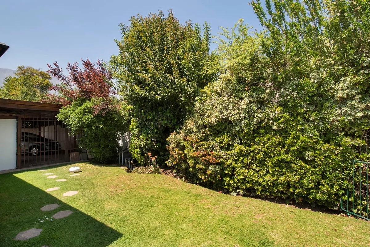 Venta Casa NOSP 6D en suite 5B 4E 1B Carlos Ossand&oacute;n - La Reina