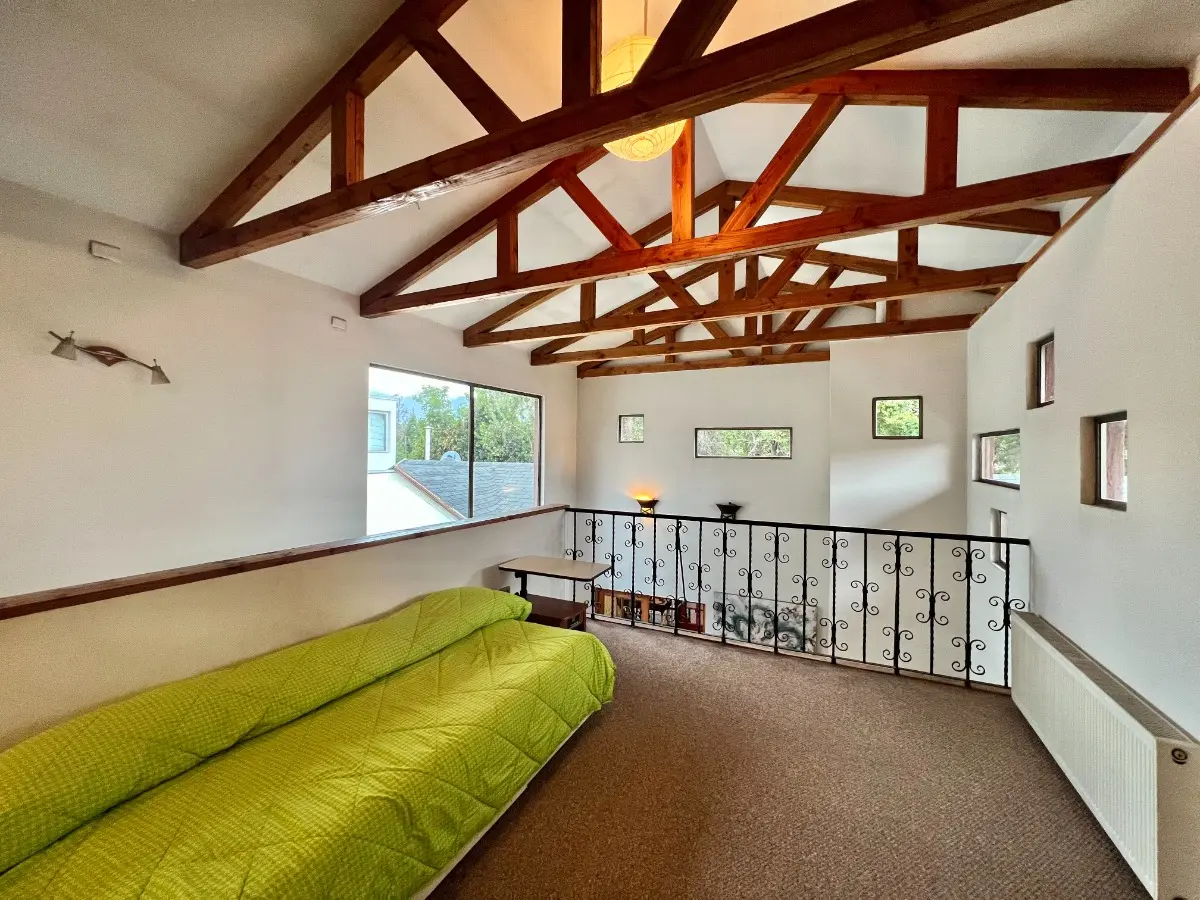 Venta Casa NO 5D 3B 3E 1Bd  - Vitacura