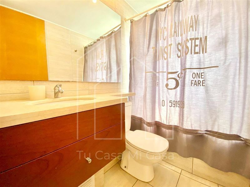 Arriendo Departamento 2D en suite 2B 2E Metro Escuela Militar - Las Condes
