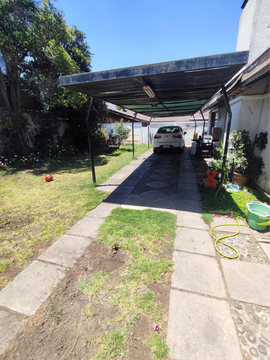 Venta Casa 4D Los Dominicos - Las Condes