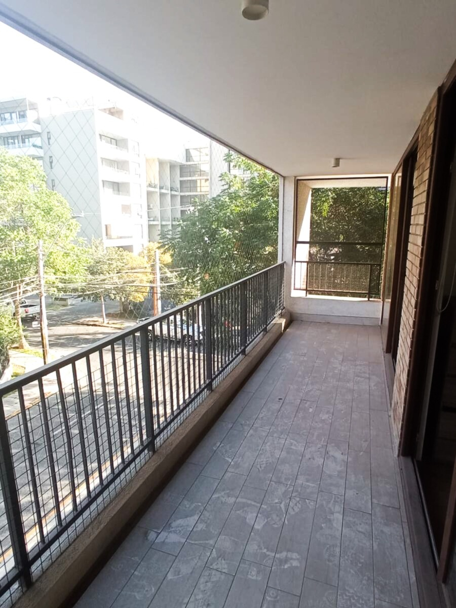 Arriendo Departamento S 2D en suite Walk-in cl&oacute;set 2B 1E 1B Metro Hernando de Magallanes - Las Condes