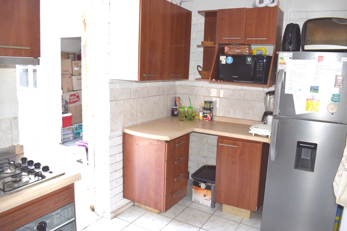 Venta Casa NO 4D 2B 2E 1B Rotonda Atenas - Las Condes