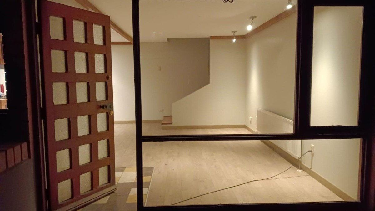 Arriendo Casa 3D en suite Walk-in cl&oacute;set 3B 1E Estoril - Las Condes