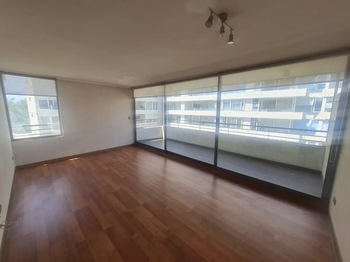Arriendo Departamento NO 3D en suite Walk-in cl&oacute;set 2B 1E 1B Diego de Almagro - &Ntilde;u&ntilde;oa