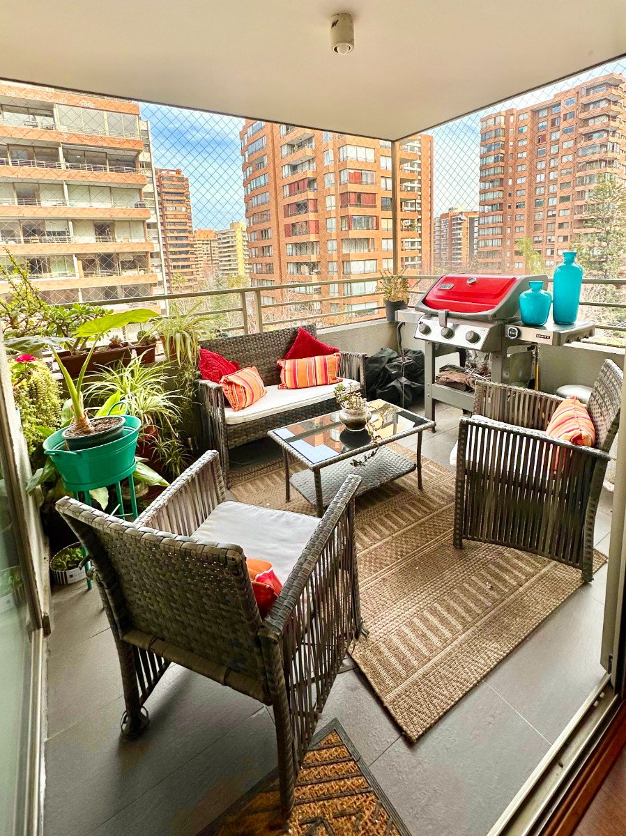 Arriendo Departamento 3D en suite Walk-in cl&oacute;set 3B 1E 1B Metro Manquehue - Apumanque - Las Condes