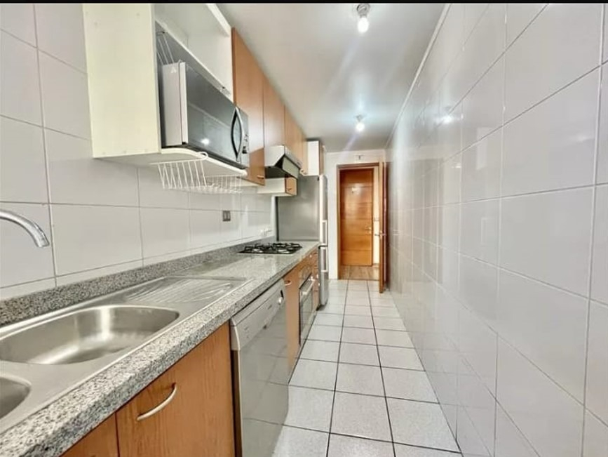 Arriendo Departamento 2D Metro Escuela Militar - Las Condes