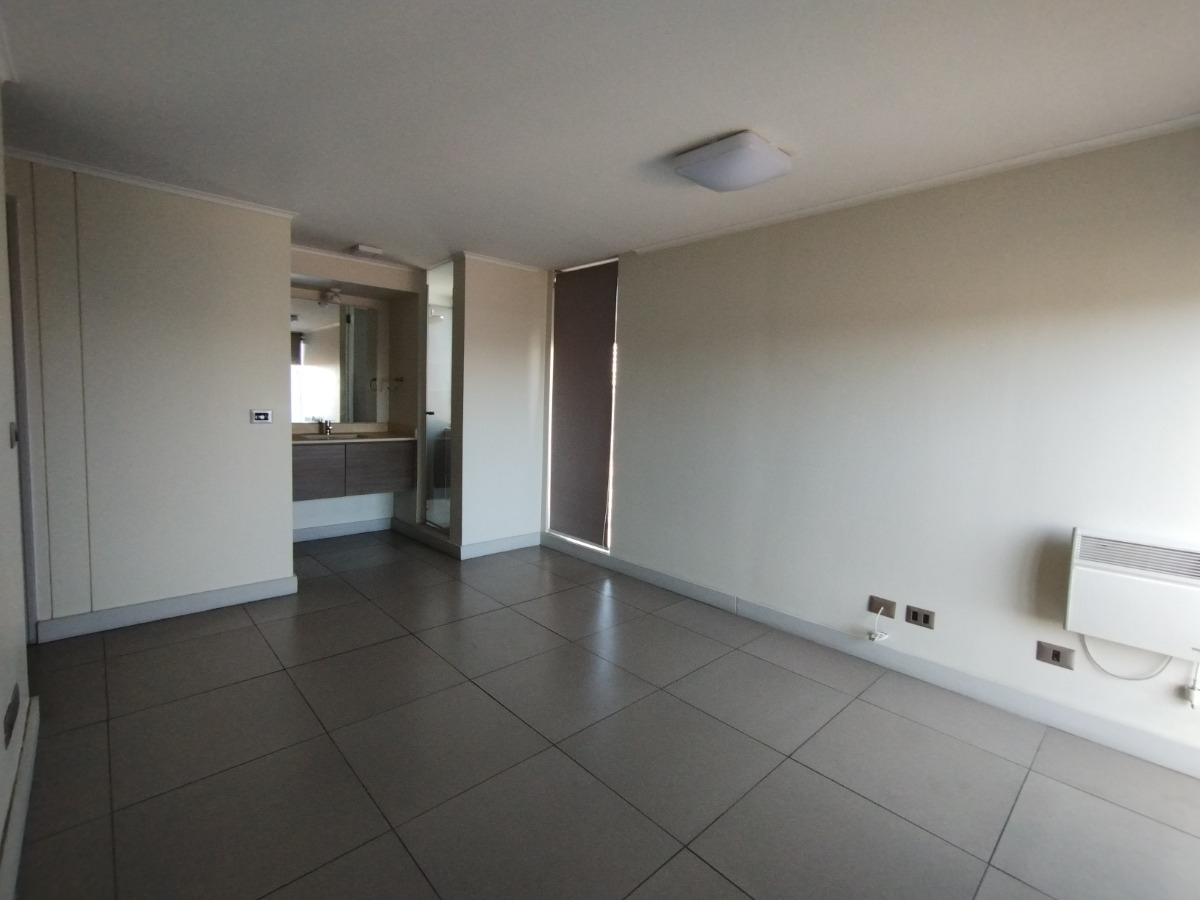 Arriendo Departamento SP 3D en suite Walk-in cl&oacute;set 3B 1E 1B Metro Sim&oacute;n Bolivar - &Ntilde;u&ntilde;oa