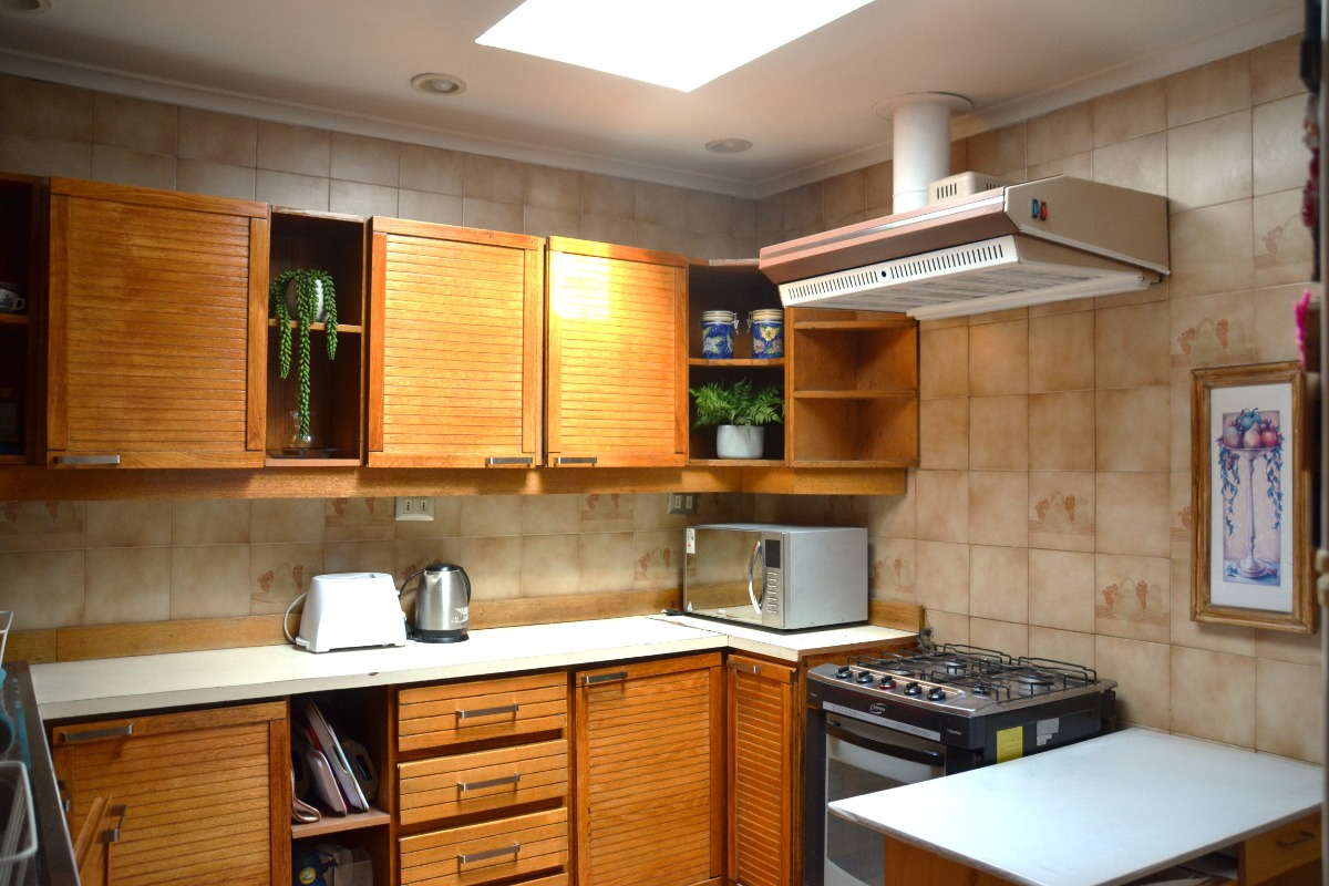 Venta Casa NO 4D en suite Walk-in cl&oacute;set 2B 2E 4B Estadio Croata - Vitacura