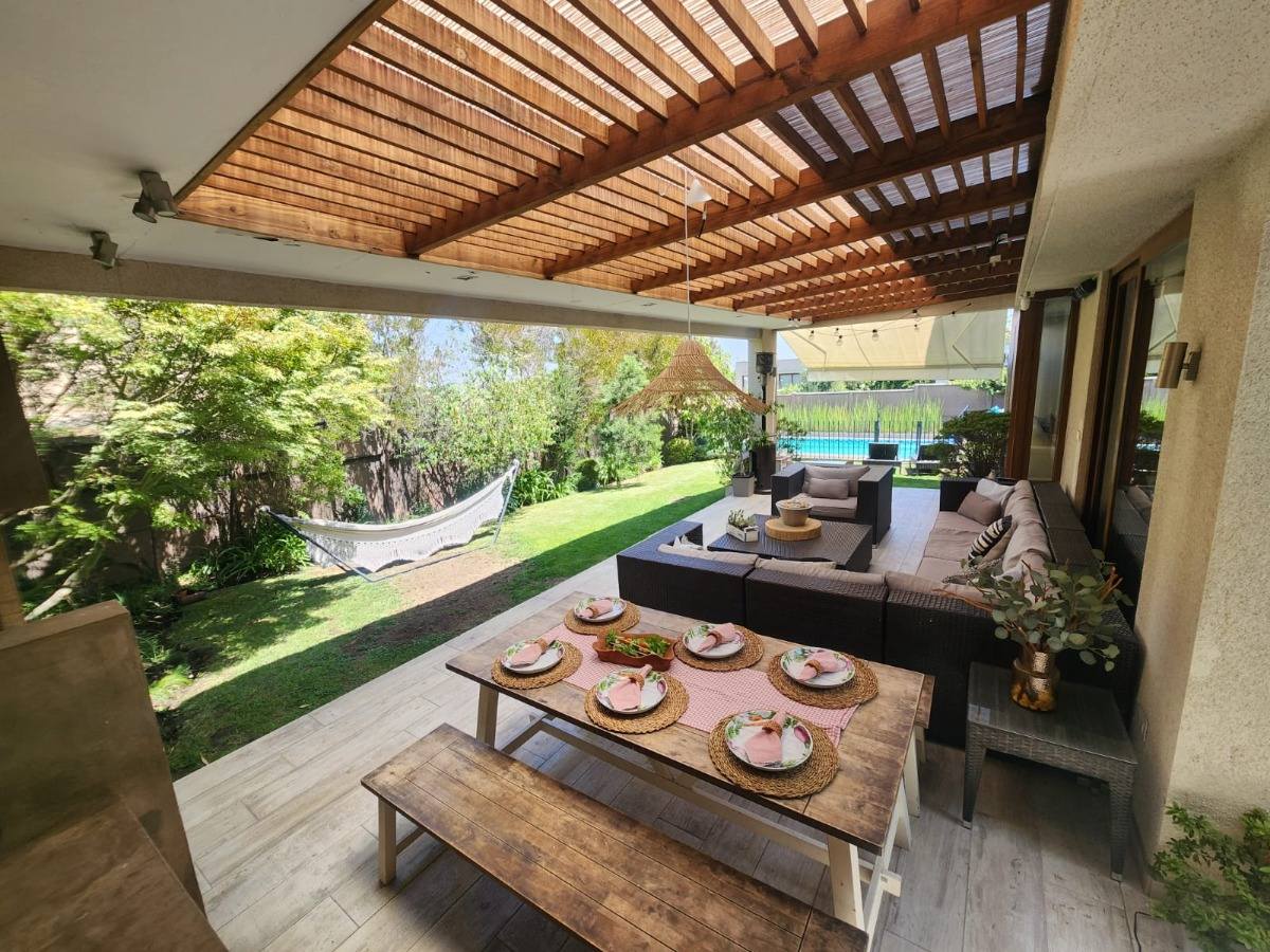 Venta Casa 5D en suite Walk-in cl&oacute;set 4B 3E 1B La Reina Alta - La Reina