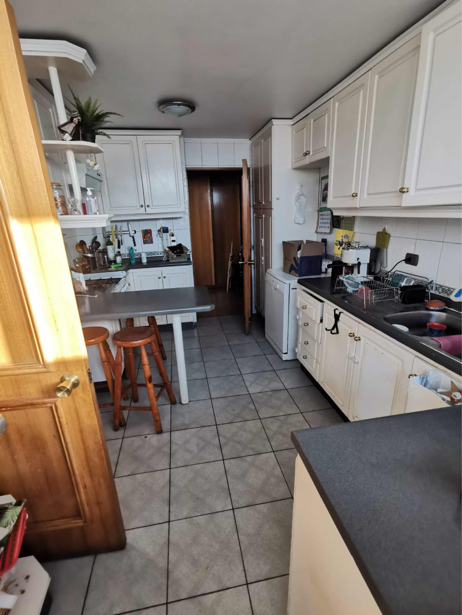 Arriendo Departamento 4D Metro Escuela Militar - Las Condes