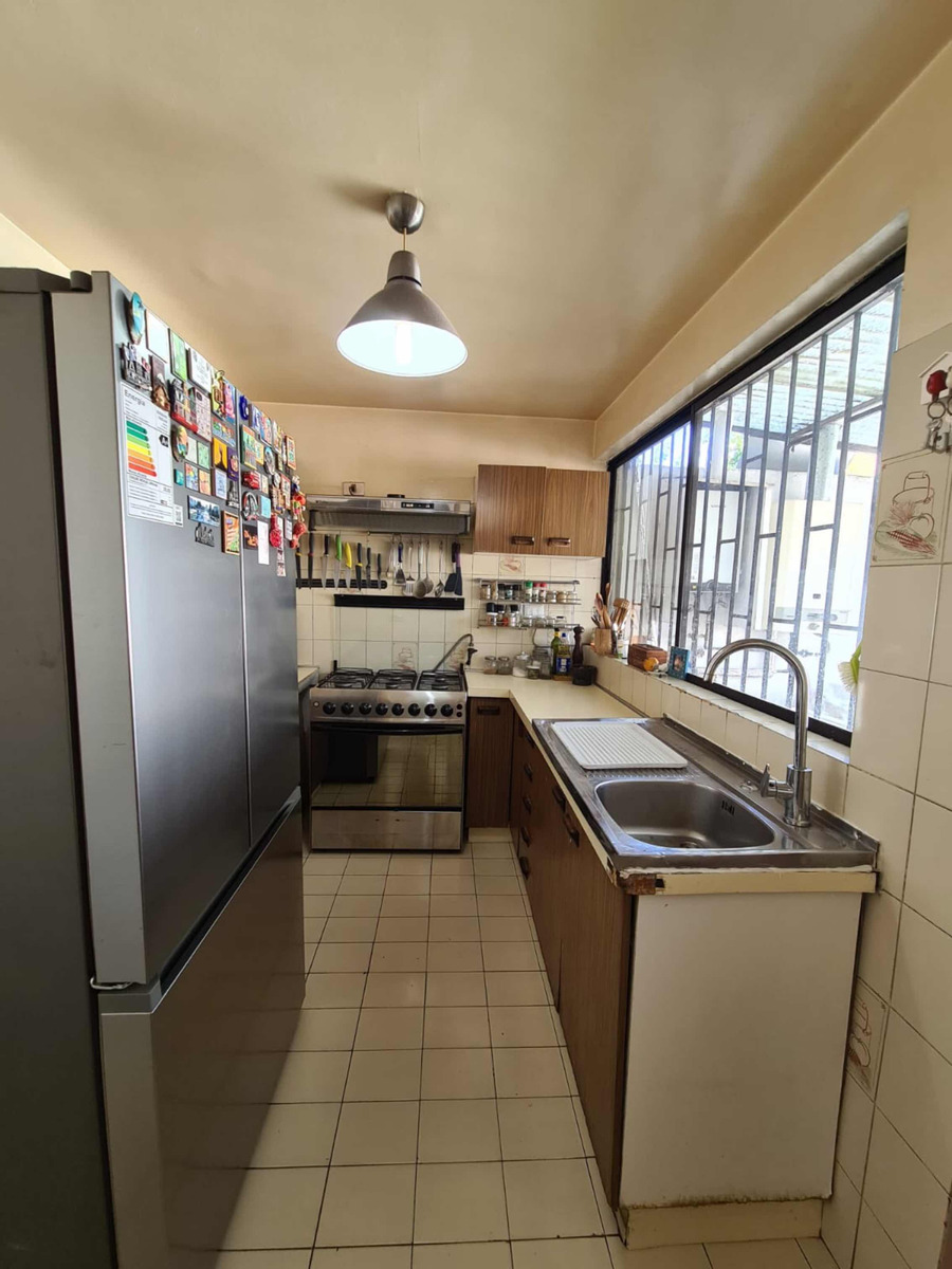 Venta Casa 3D 2B 1E Metro Pr&iacute;ncipe de Gales - Country Club - La Reina