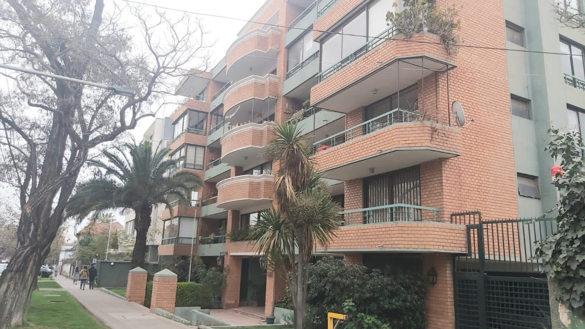 Venta Departamento SO 4D en suite Walk-in cl&oacute;set 3B 1E 1B In&eacute;s de Su&aacute;rez - Providencia