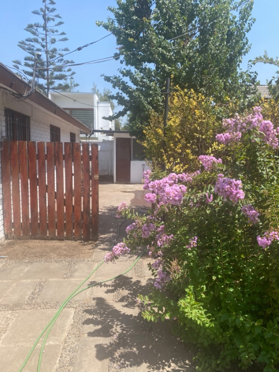 Venta Casa O 4D 2B 2E 1Bd Rotonda Atenas - Las Condes