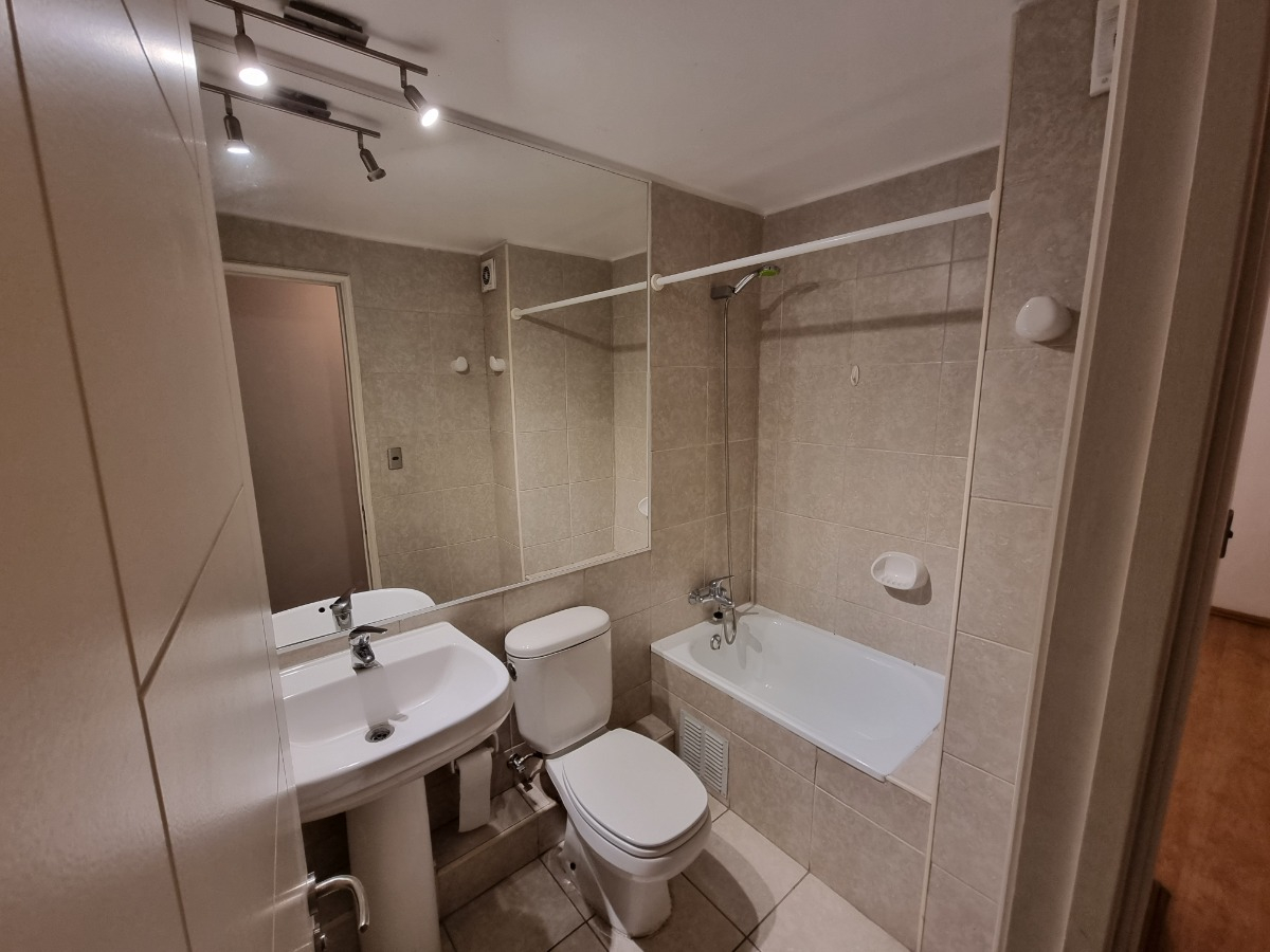 Venta Departamento SO 3D en suite Walk-in cl&oacute;set 2B 1E 1B  - Las Condes