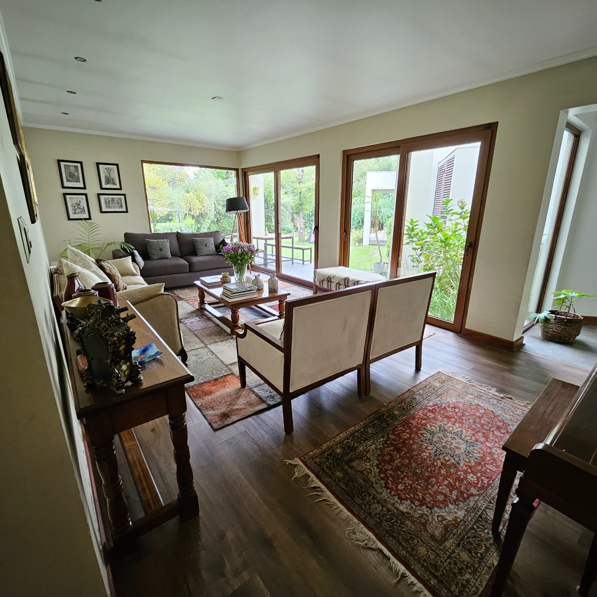 Venta Casa NO 7D en suite Walk-in cl&oacute;set 5B 4E 1B Los Dominicos - Las Condes