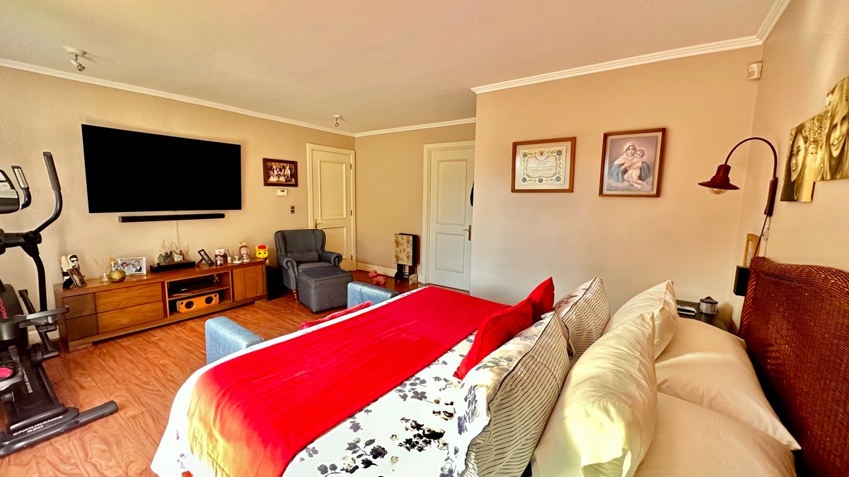 Venta Casa N 5D en suite Walk-in cl&oacute;set 5B 2E Chicureo - Colina