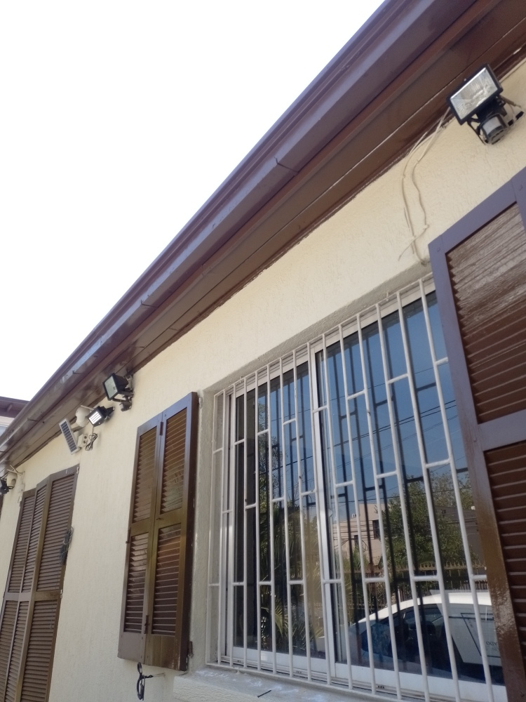 Venta Casa 5D Metro Sim&oacute;n Bolivar - La Reina