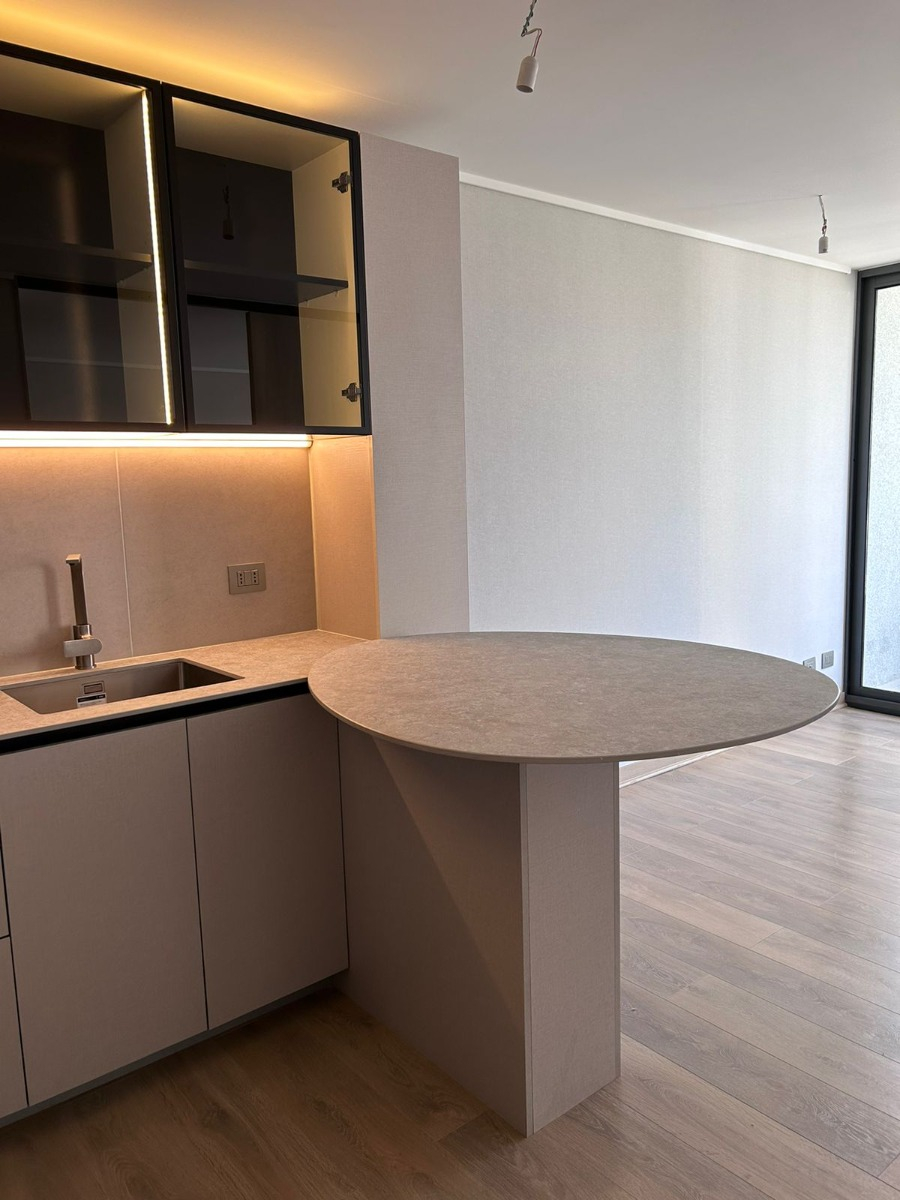 Arriendo Departamento 1D Alto Las Condes - Las Condes